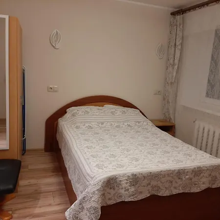 Tomik Apartment *